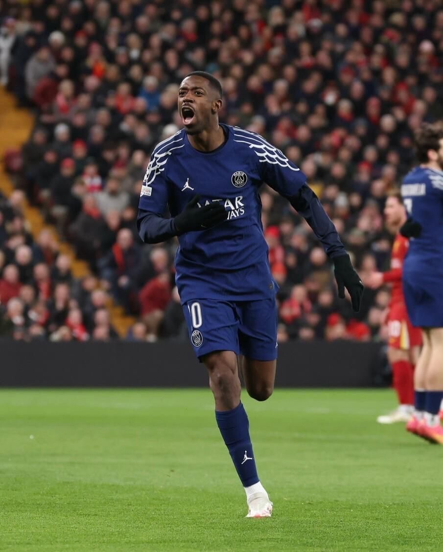 又伤了，对阵柏林联合时帕夫洛维奇的左大腿出现伤病